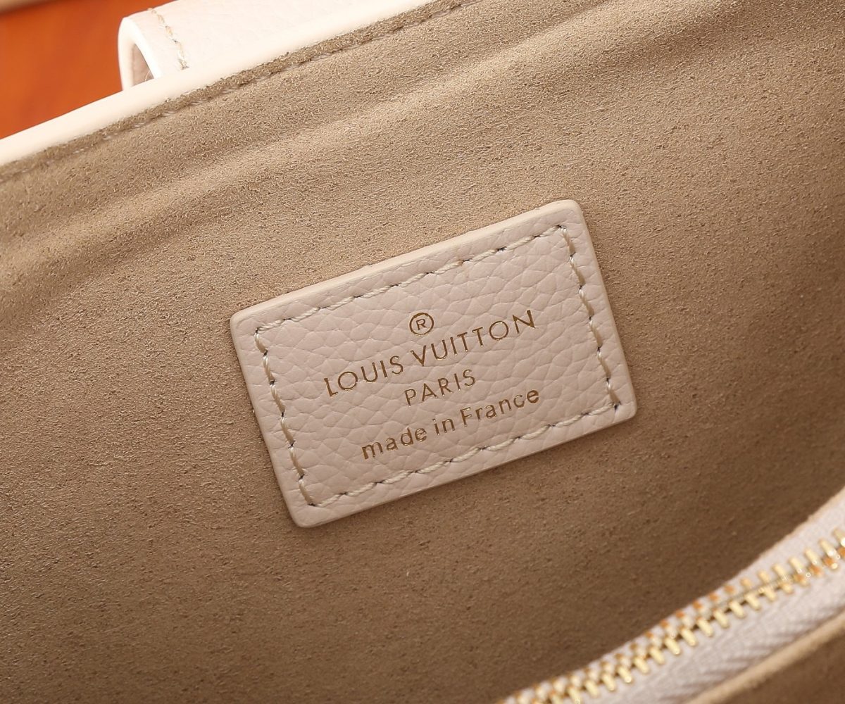 Louis Vuitton M24990 Low Key Shoulder Bag Size 26*18*7cm - Image 10