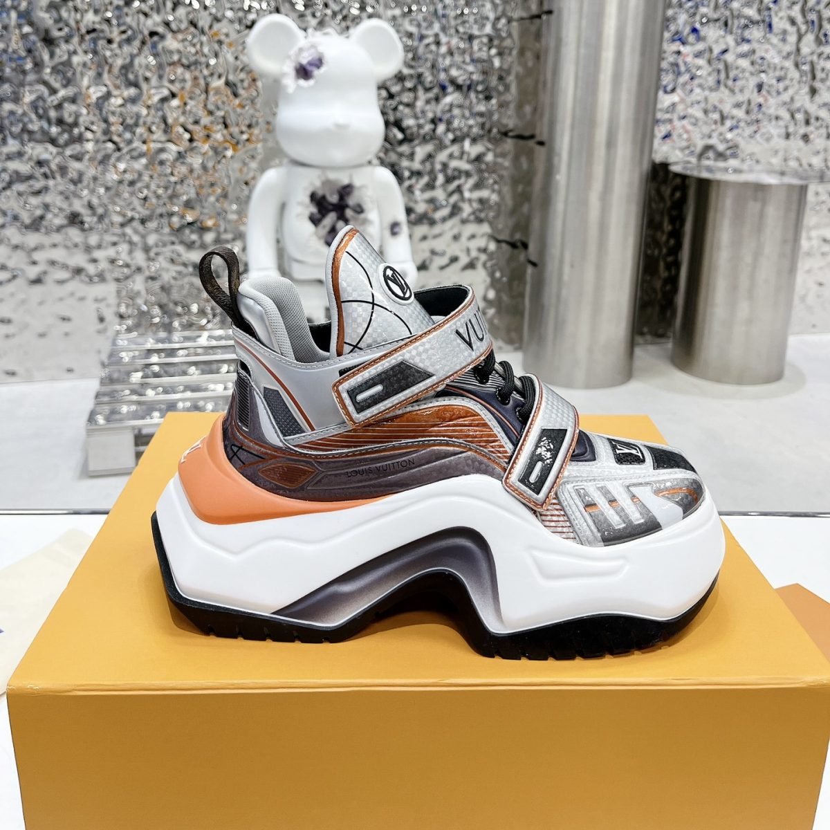 Louis Vuitton Cruise23 Archlight 2.0 Sneaker Size 36-41 - Image 1
