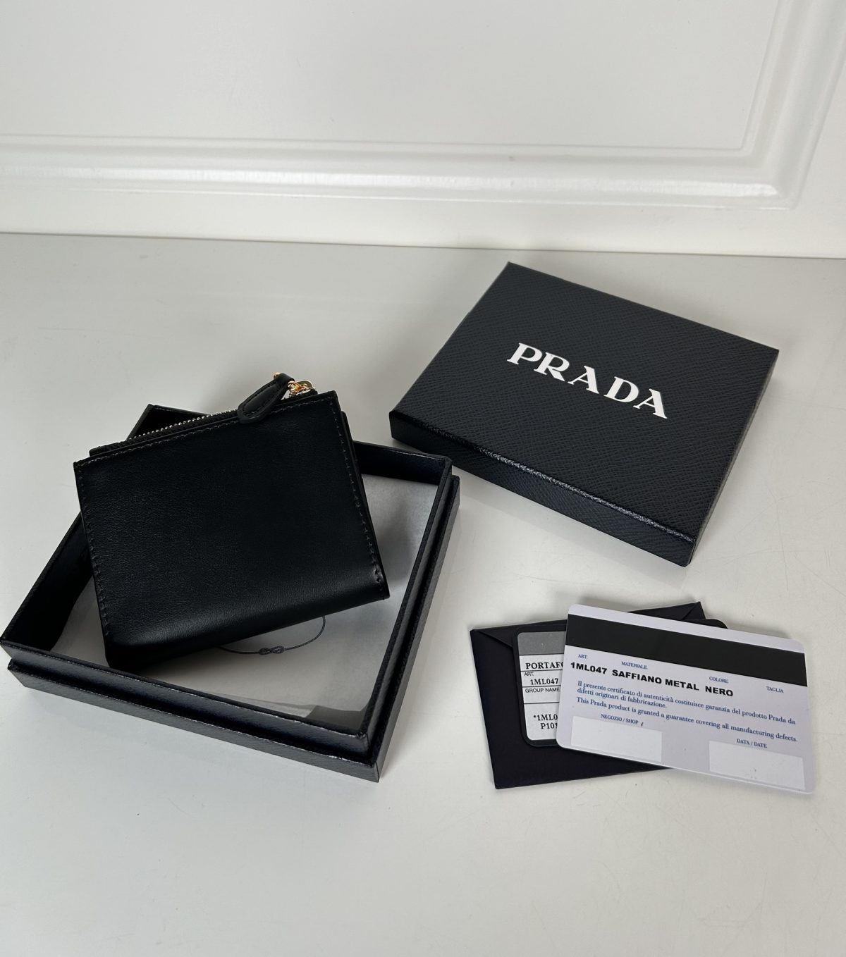 Prada Card Holder Size 10*8cm - Image 2