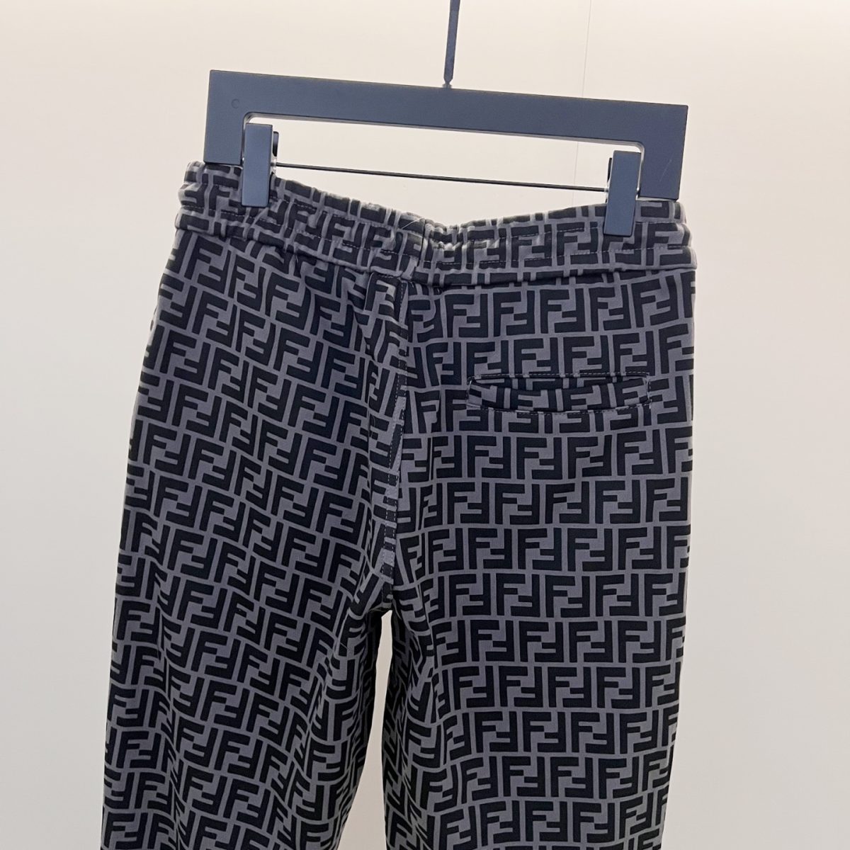 Fendi Unisex Pants Size S-XL - Image 3