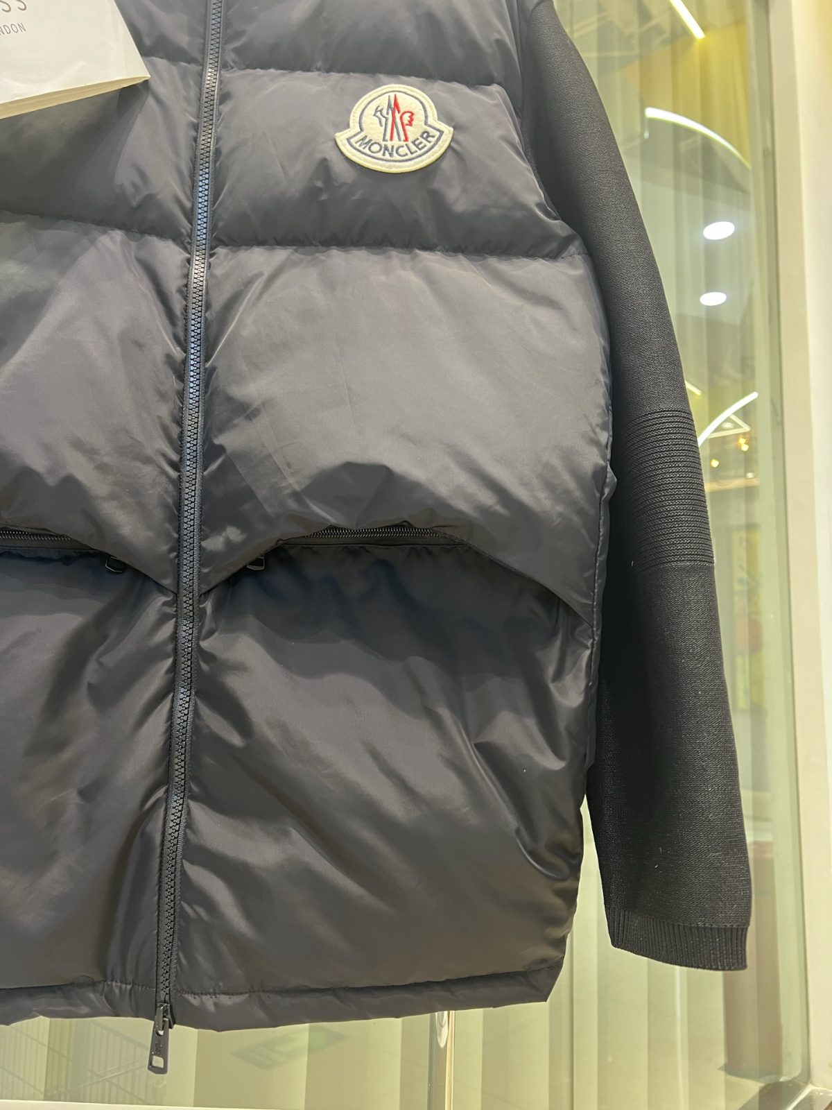 Moncler 25SS Mackage Oceane Down Jacket Size M-XXL - Image 6