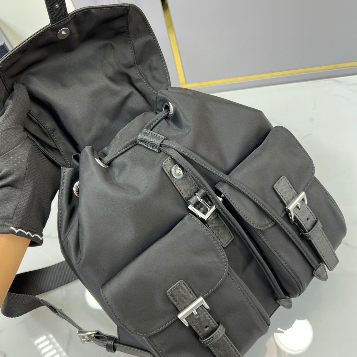 Prada 1BZ677 Re-Nylon Backpack Size 28*23.5*12cm - Image 8