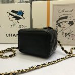 Chanel Women Shoulder Bags 11*8.5*7cm - Image 3