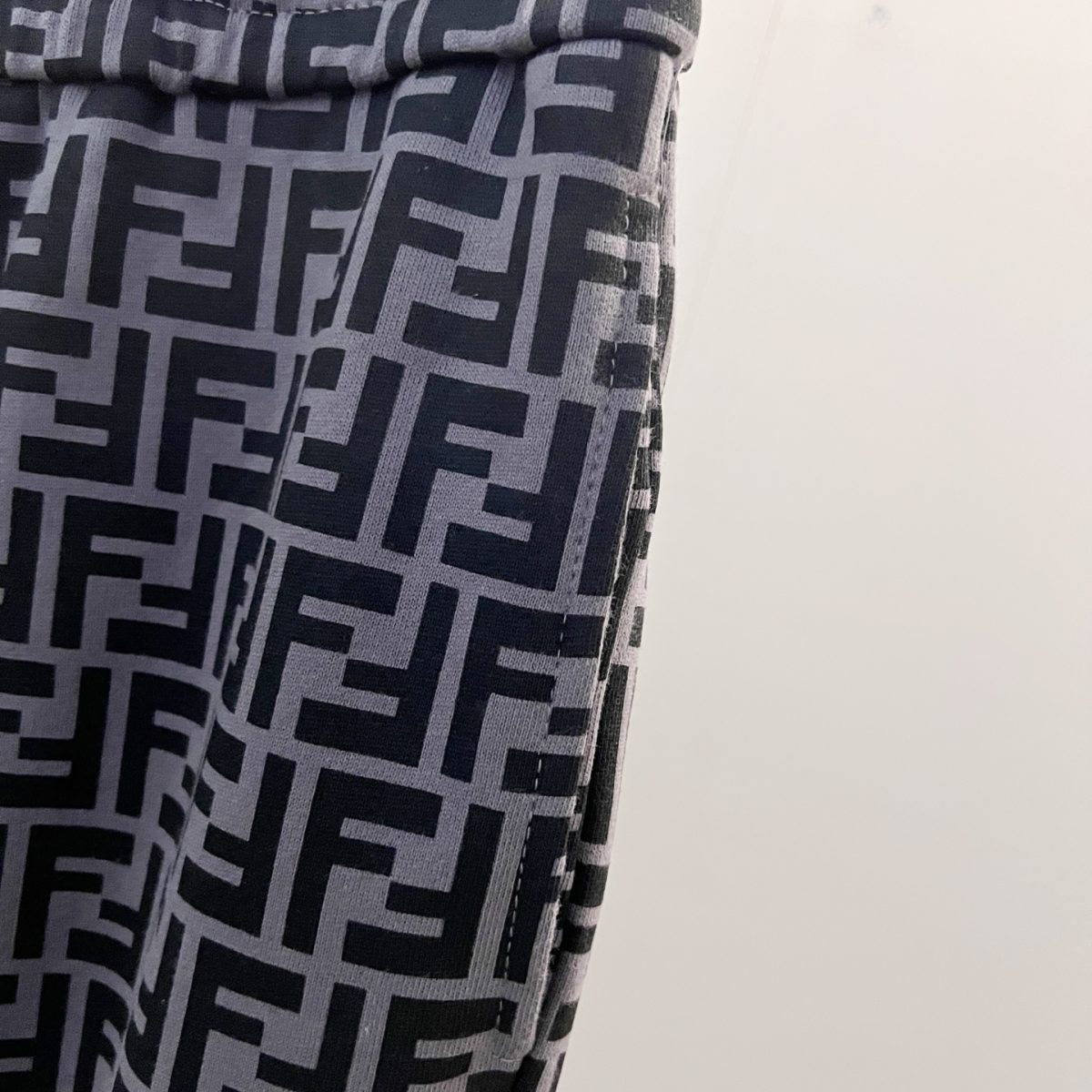 Fendi Unisex Pants Size S-XL - Image 7