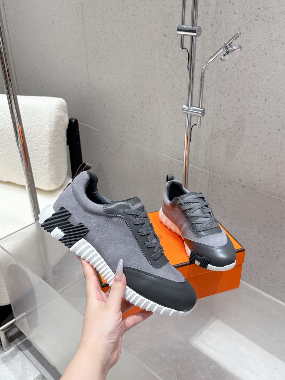 Hermes Bouncing Sneaker Size 36-46 - Image 5