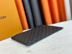 Louis Vuitton M62291 Pochette apollo Clutch Bags Size 34*25*2cm - Image 4