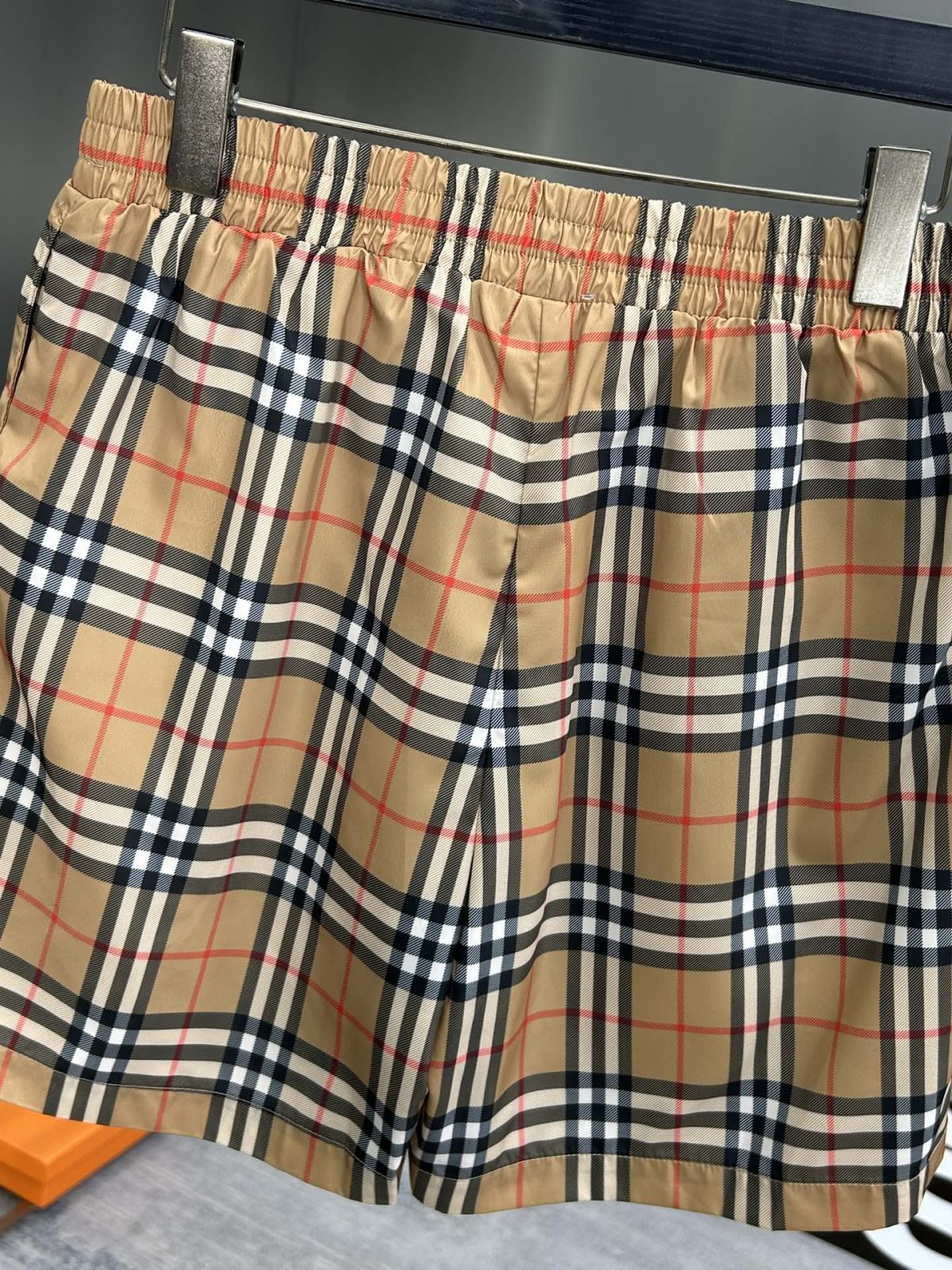 Burberry Beach Pants Size S-XXL - Image 8