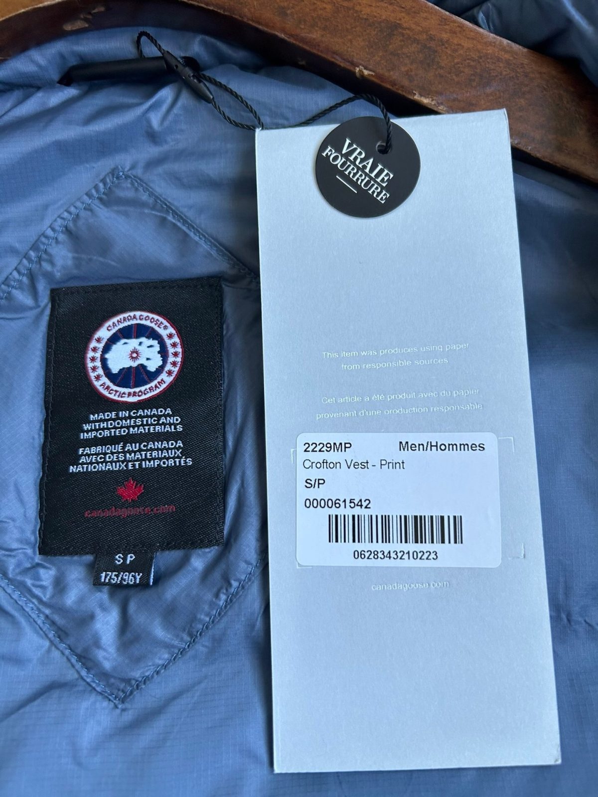Canada Goose E2229 Crofton Vest-WD Men Winter Vest Size S-XXL - Image 8