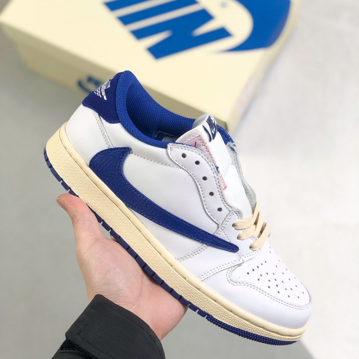 Nike Air Jordan 1 x Travis Scott Low Top Sneaker Shoes Gr. 36-46 - Image 1