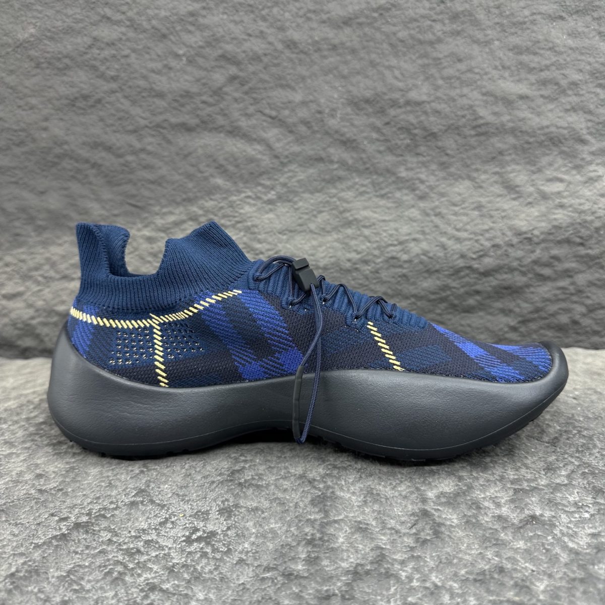 Burberry Neptune Men Sneaker Size 39-46 - Image 9