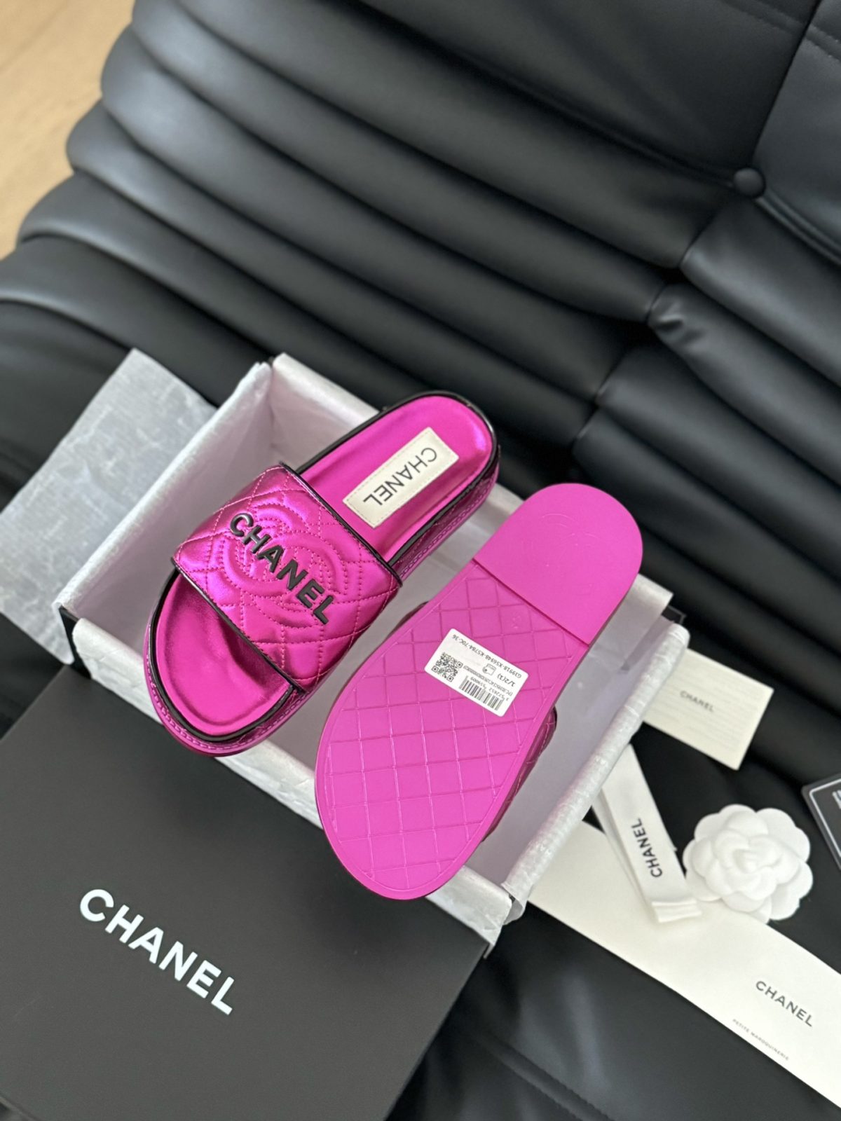 Chanel 2024 New Slippers Size 36-41 - Image 6