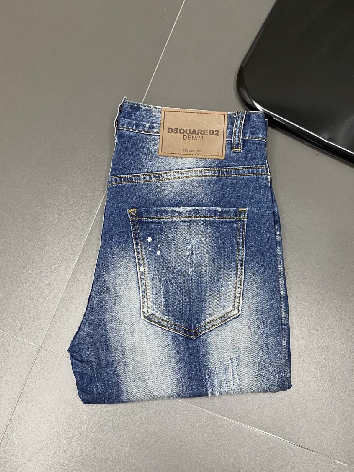 Dsquared Jeans Men Size 28-38 - Image 5