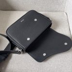 Dior Mens Shoulder Bags 23*18*6cm - Image 8
