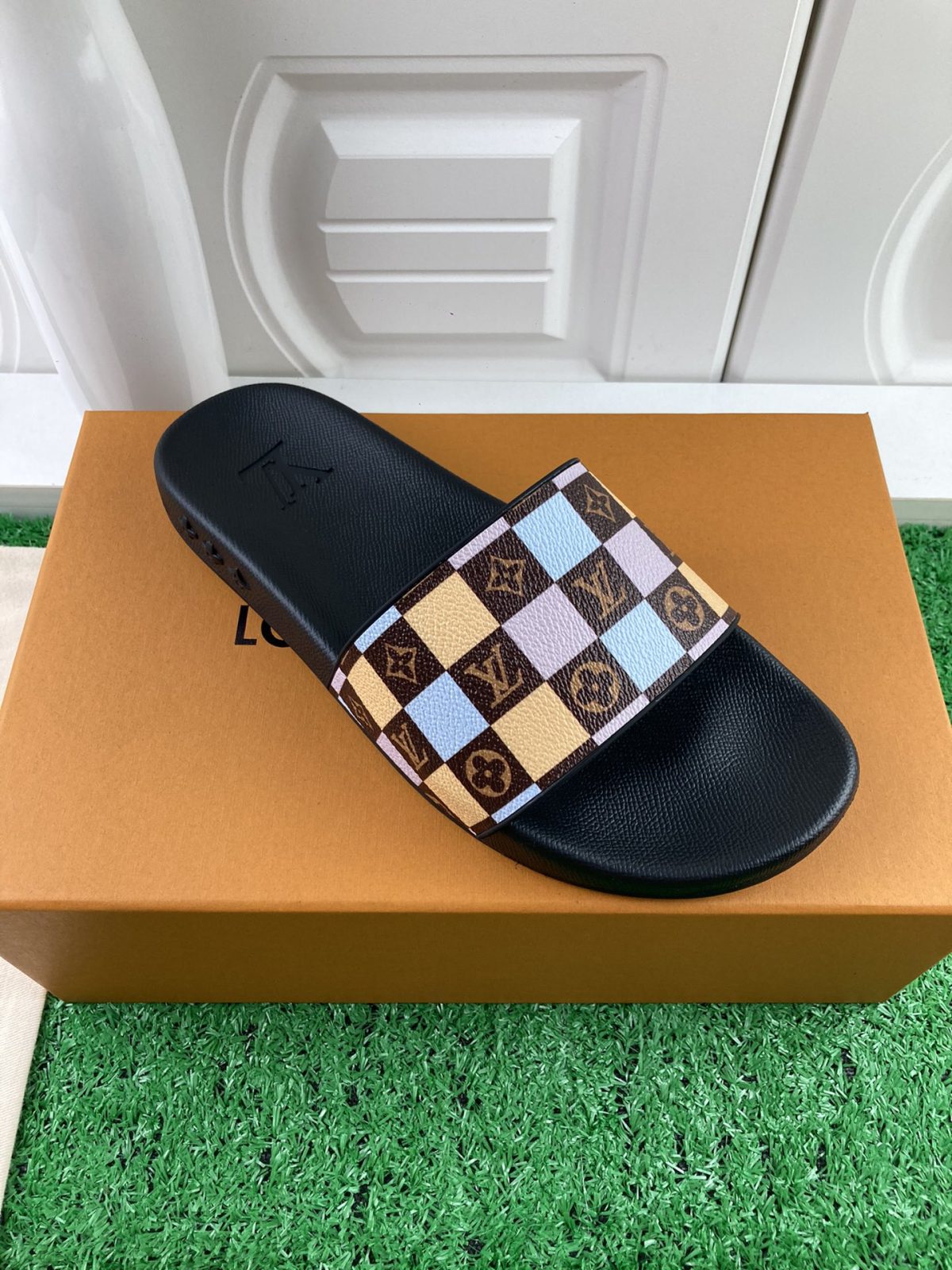 Louis Vuitton 2024ss Candy Series Slippers Size 36-45 - Image 6
