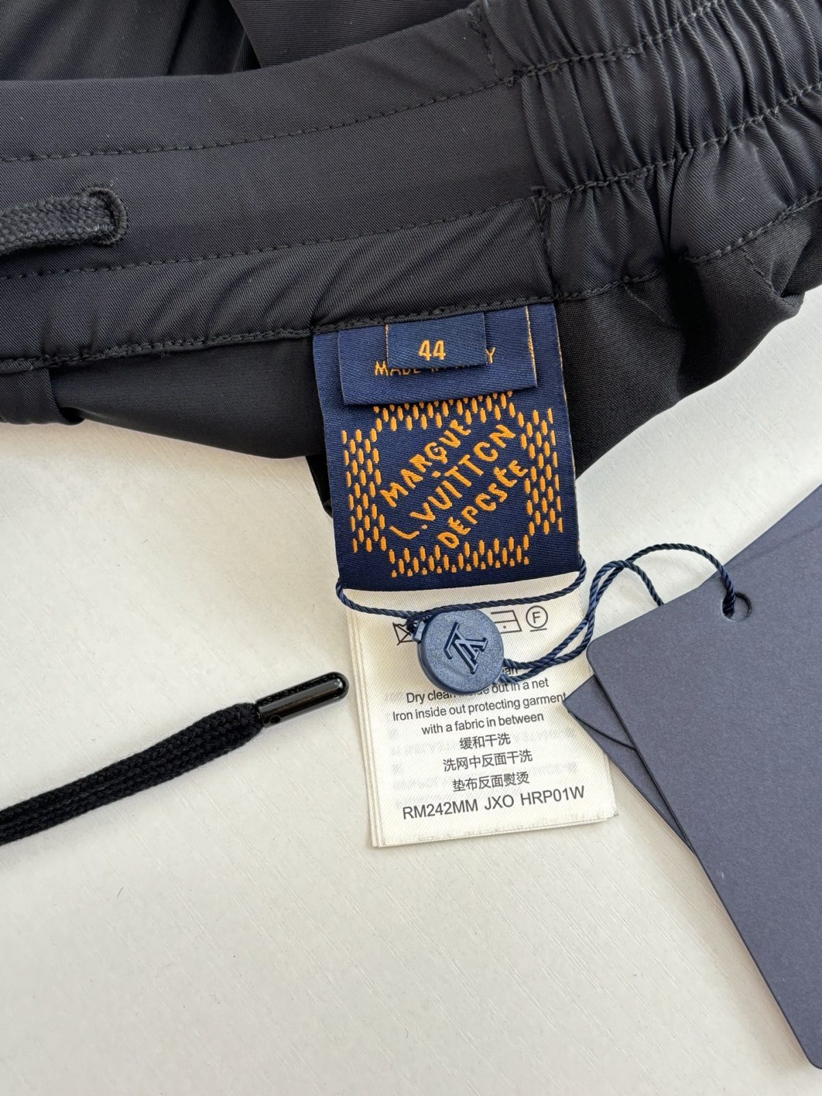 Louis Vuitton Unisex Pants Size S-XL - Image 9