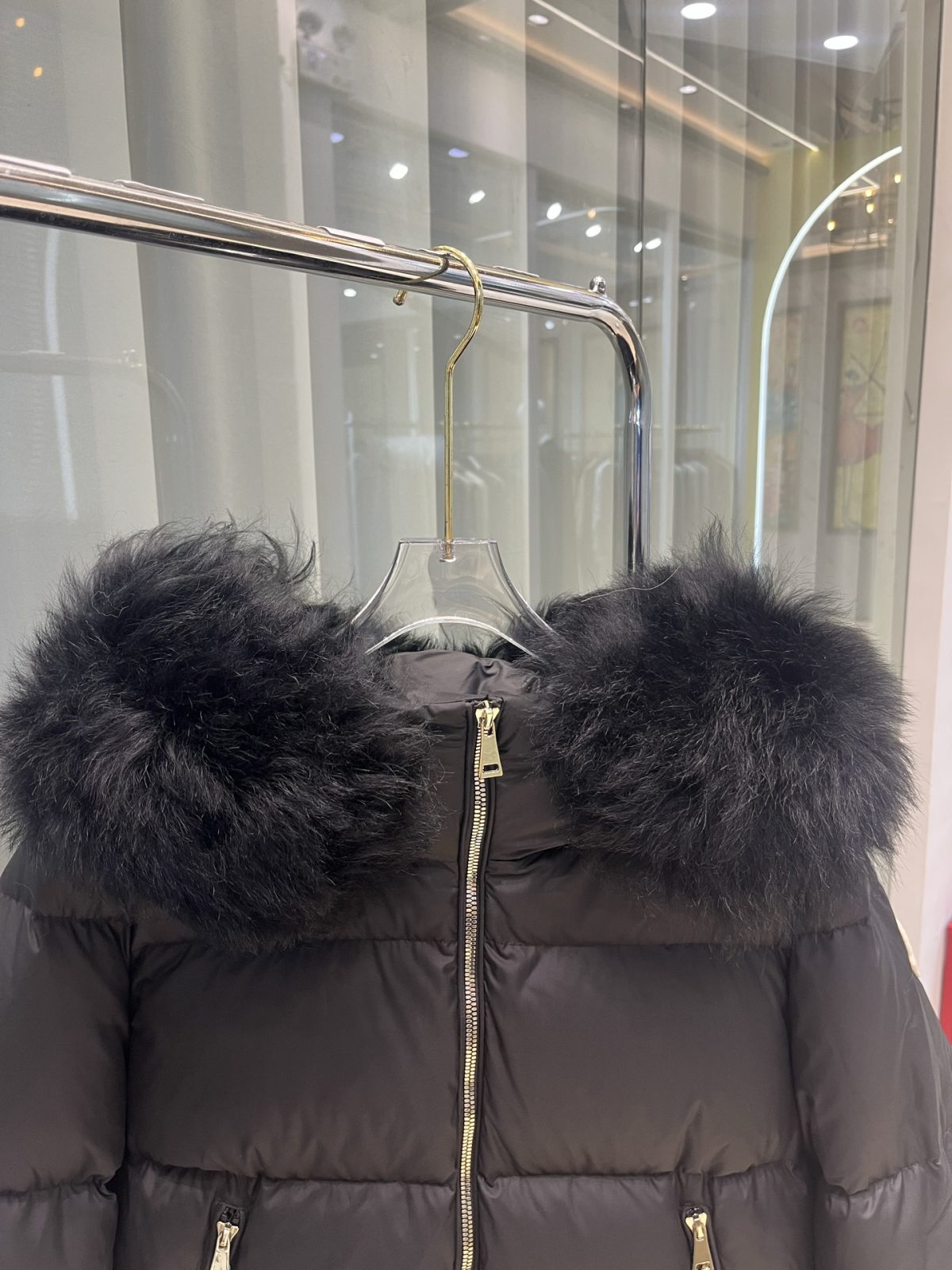 Moncler 25SS Laichefur Women Down Jacket Size 1-4 - Image 2