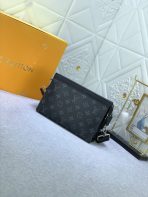 Louis Vuitton M81124 Alpha Wearable Shoulder Bags Size 18*11*6cm - Image 2