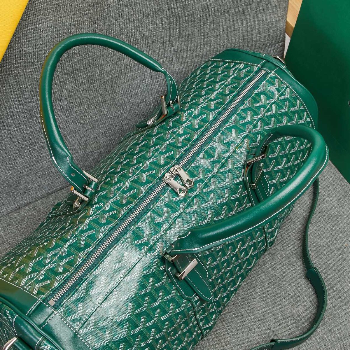 Goyard Bowling Travel Bags Size 48*28*22cm - Image 4