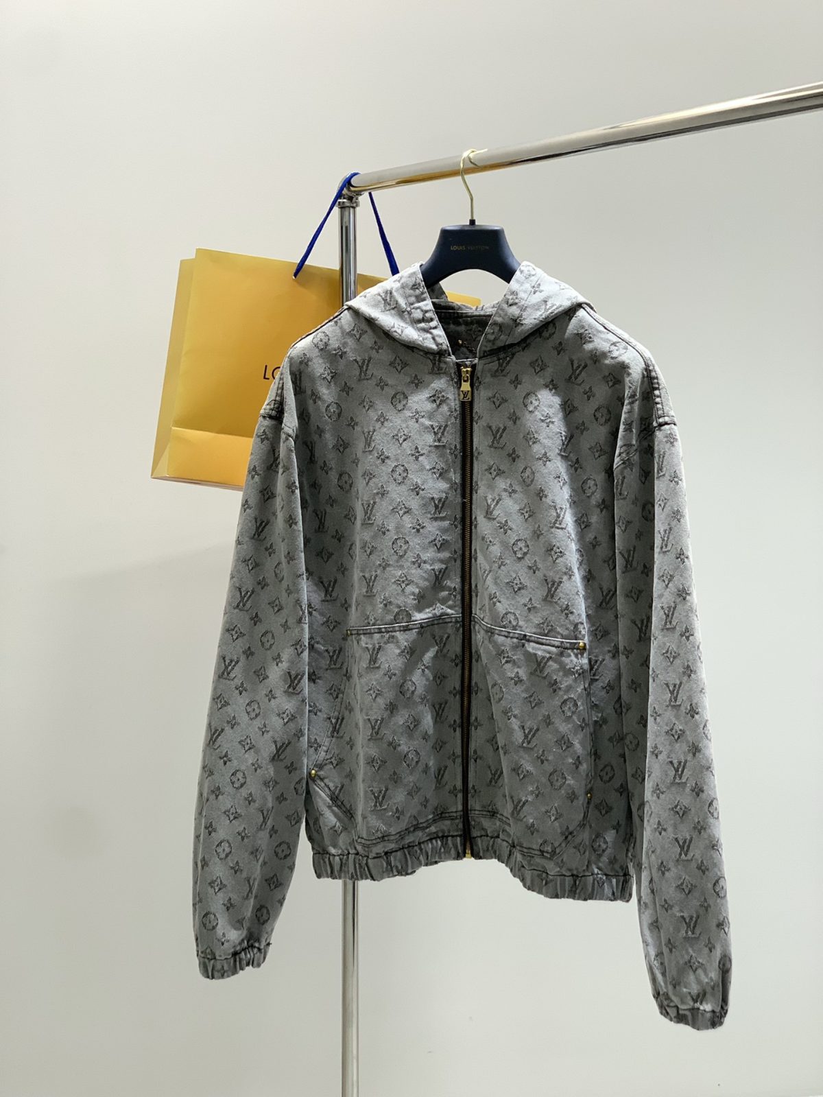 Louis Vuitton Unisex Jacket Size 46-52 - Image 1