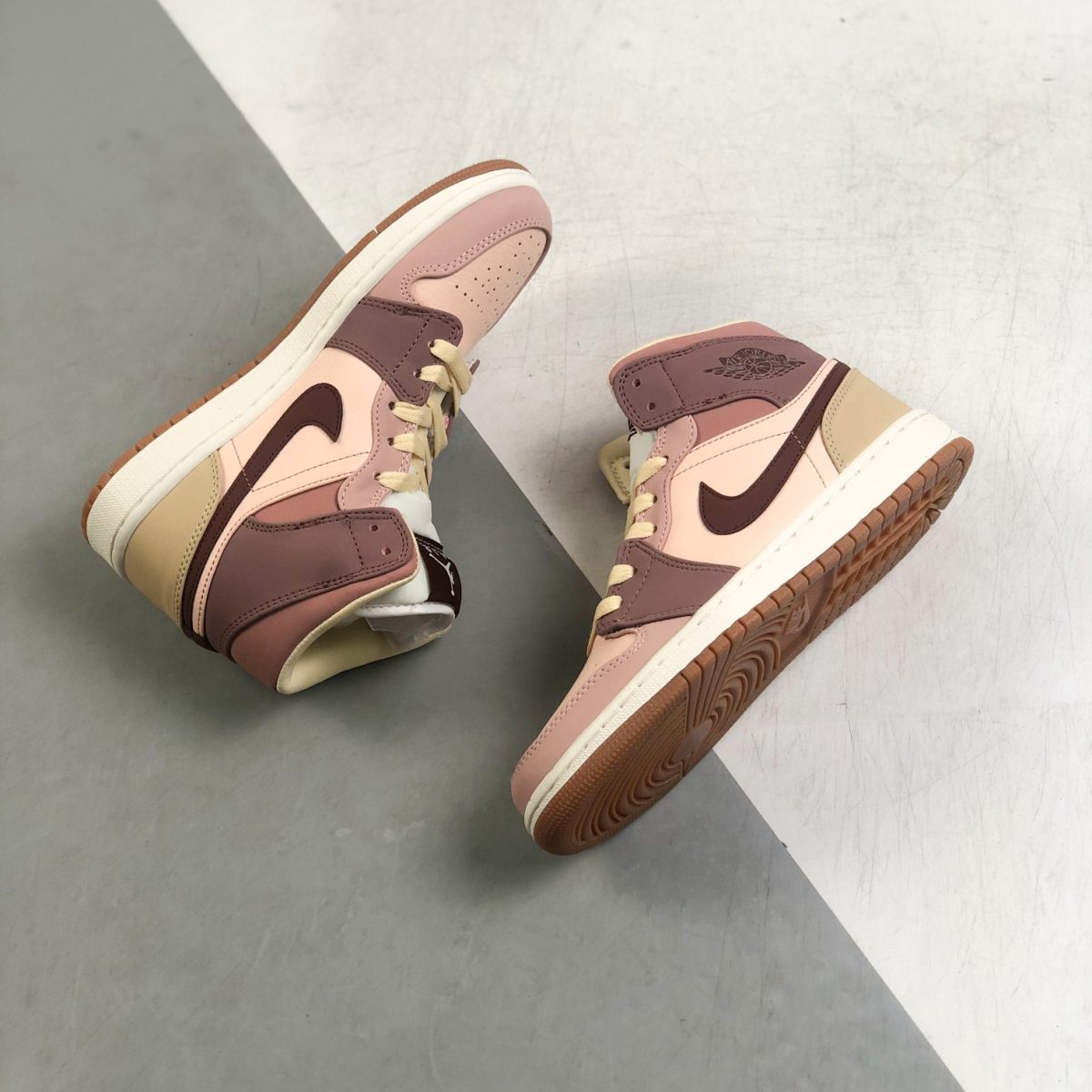 Nike Air Jordan 1 High Top Sneakers Shoes Gr. 36-46 - Image 5