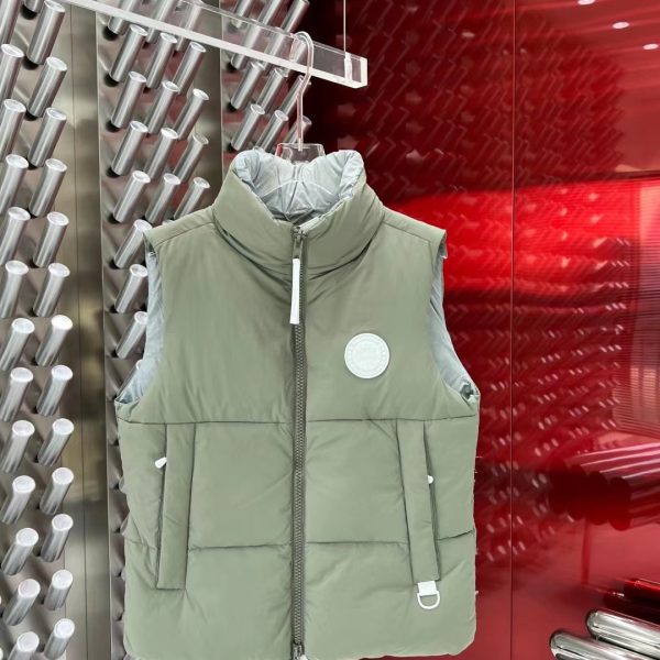 Canada Goose Winter Vest Size XS-XL