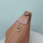 Celine 25ss Lulu Shoulder Bags Size 24*21*5cm - Image 7