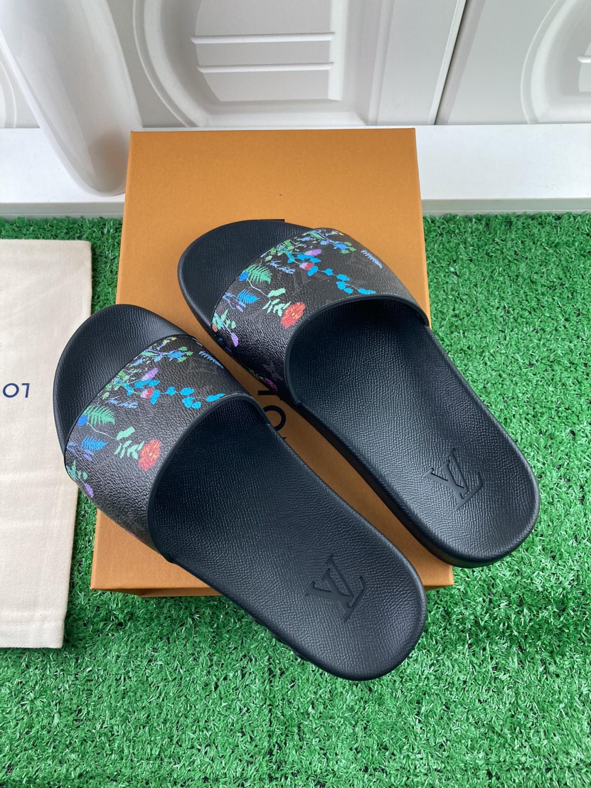 Louis Vuitton 2024ss Candy Series Slippers Size 36-45 - Image 9