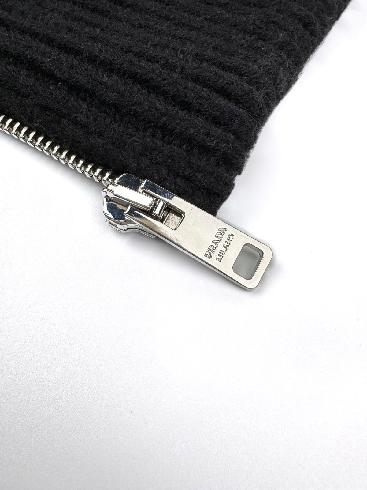 Prada Knitwear Jacket Size S-XL - Image 2