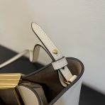 Fendi New Shoulder Bags 20*17*9cm - Image 4