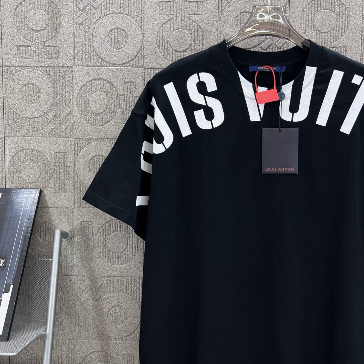 Louis Vuitton Logo T Shirt Size XS-L - Image 3