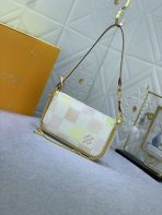 Louis Vuitton N40642 Pochette Accessoires Shoulder Bags Size 23*13*4cm - Image 2