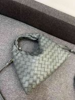 Bottega Veneta HO Shoulder Bags 28*17cm - Image 7