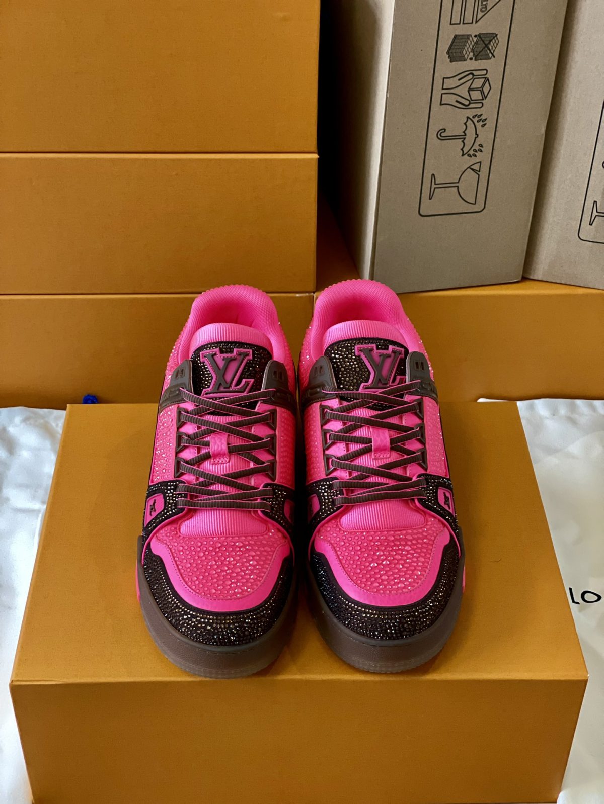 Louis Vuitton LV Trainer Diamond Sneaker Size 36-46 - Image 3