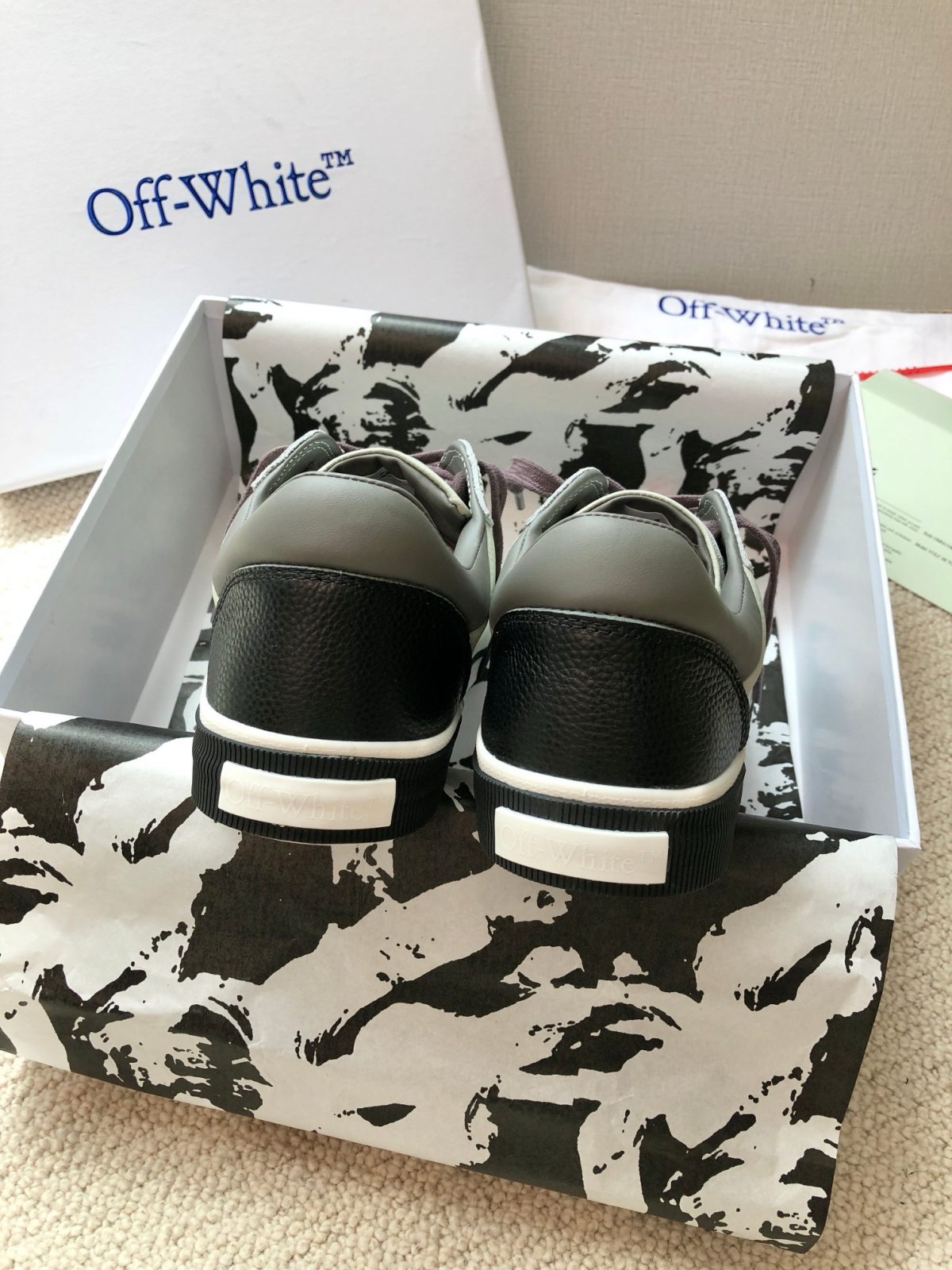 OFF White 2024ss New Low Vulcanized Sneaker Size 36-45 - Image 3