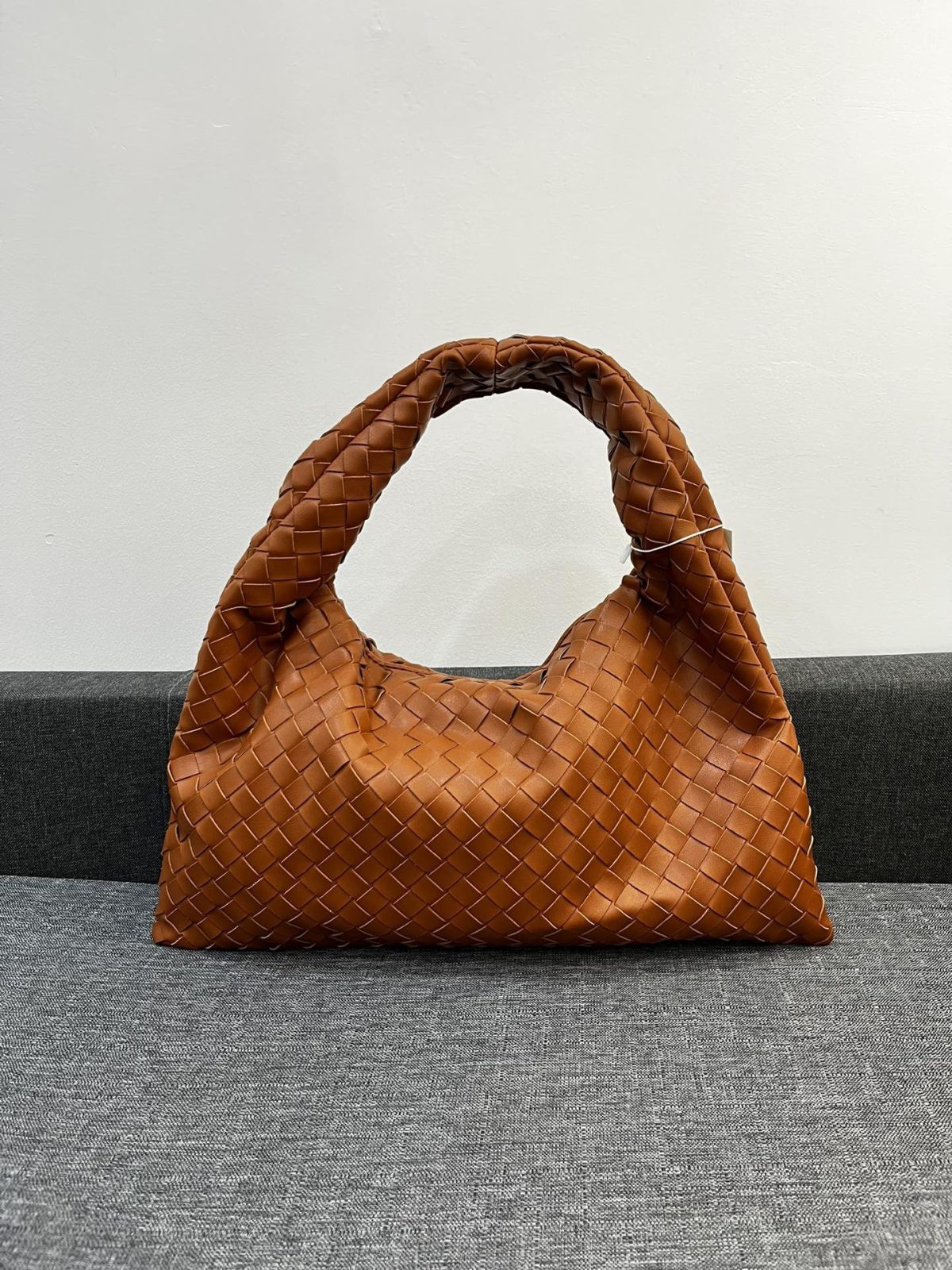 Bottega Veneta HO Shoulder Bags 40*24cm - Image 2