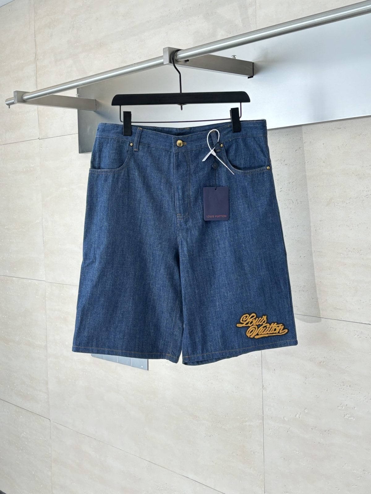 Louis Vuitton Unisex Shorts Size S-XL - Image 1