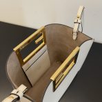 Fendi New Shoulder Bags 20*17*9cm - Image 7