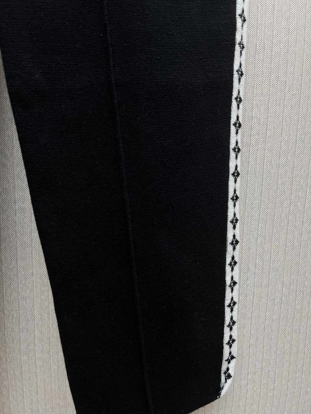 Louis Vuitton Unisex Pants Size S-XL - Image 2