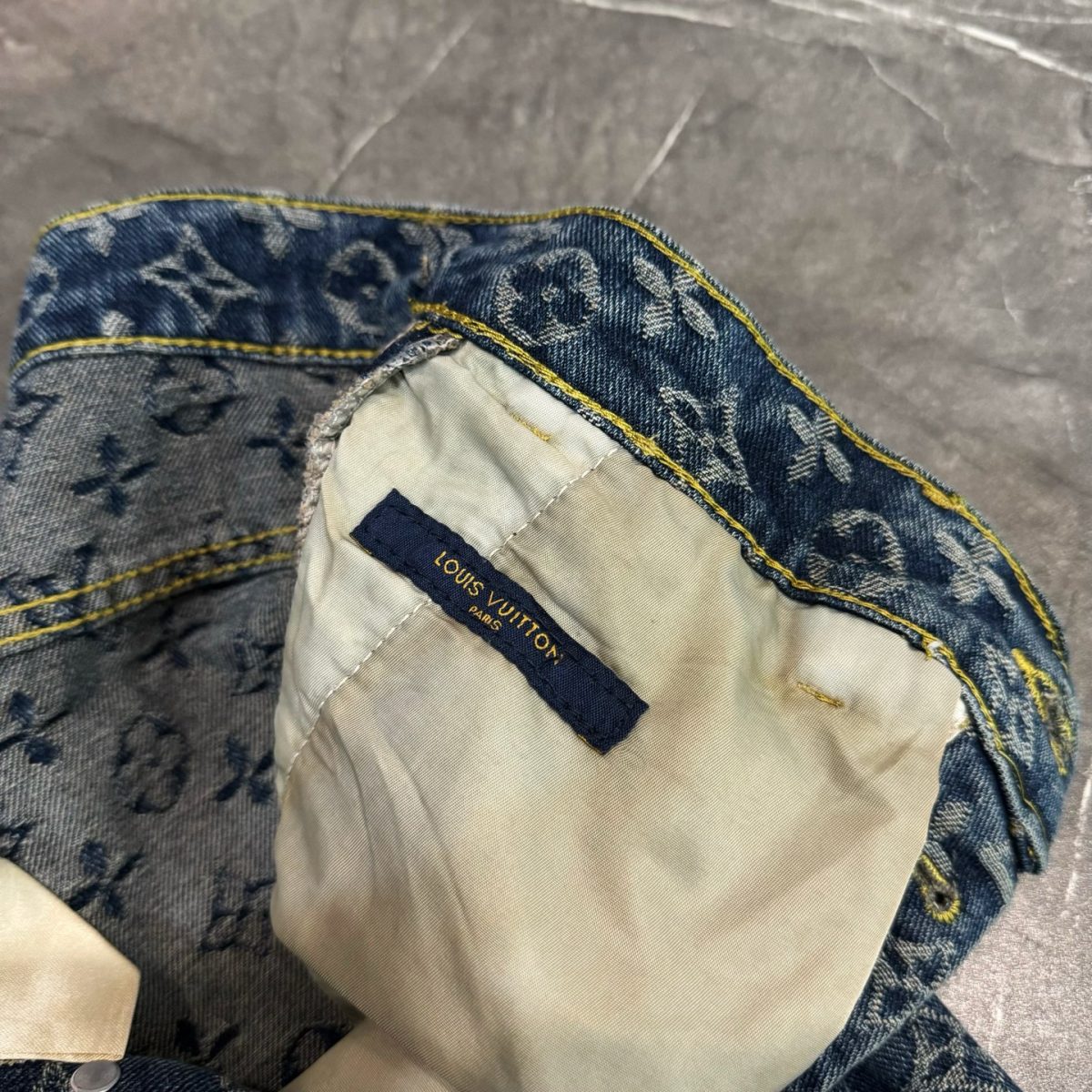 Louis Vuitton Unisex Jeans Size S-XL - Image 5