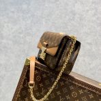 Louis Vuitton M46127 Marceau Women Bags Size 24.5*15*6.5cm - Image 3