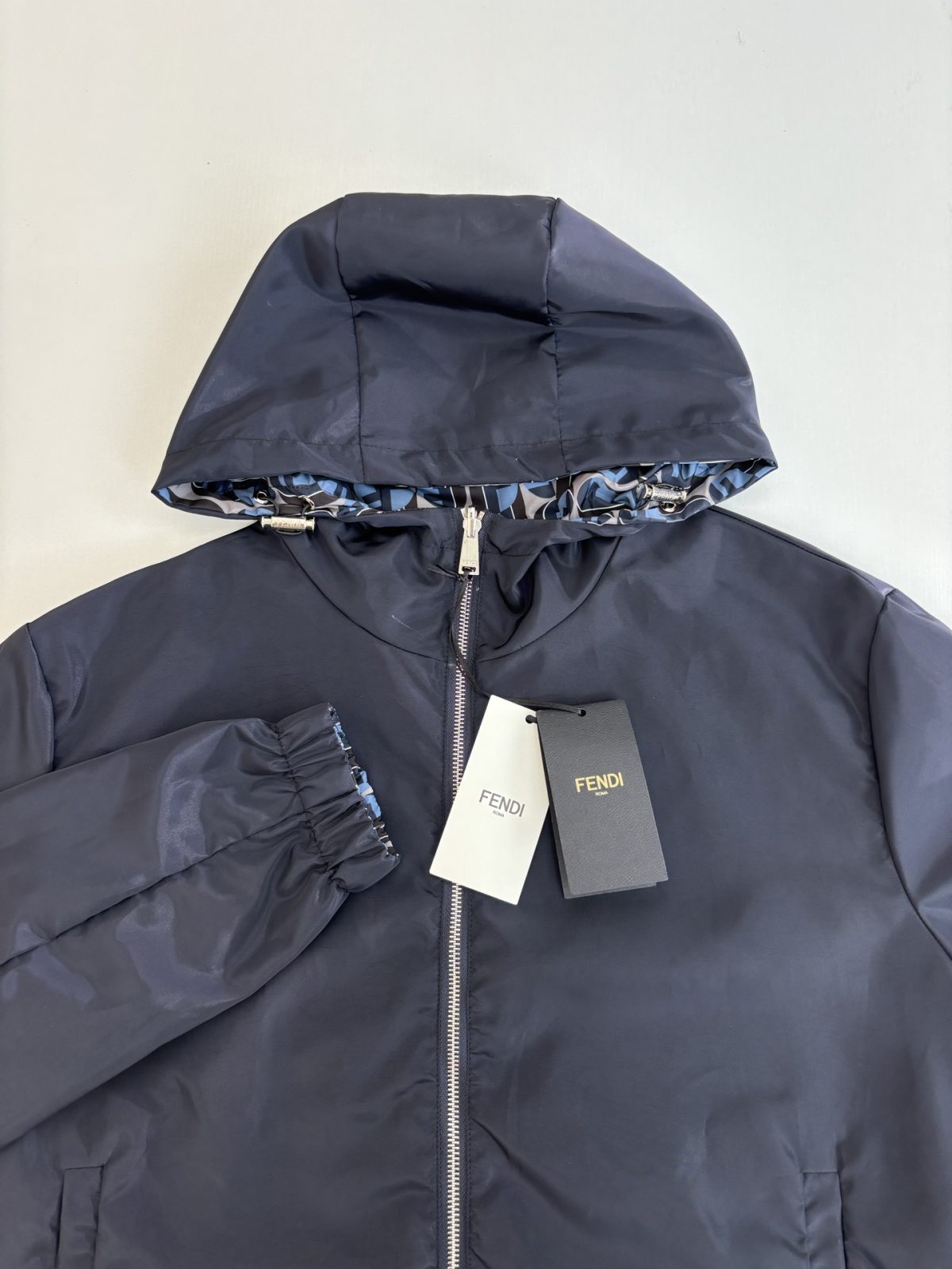 Fendi Unisex Jacket Size S-XL - Image 8