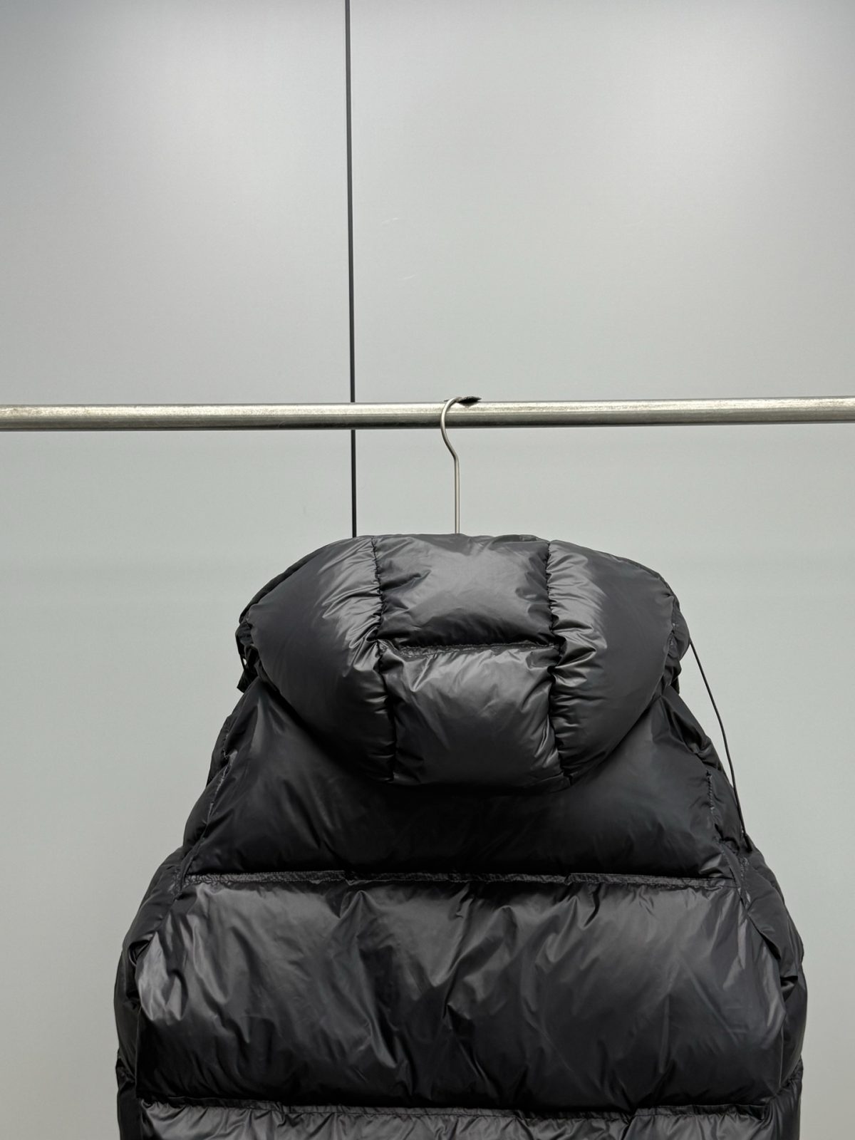 Moncler 25ss Erea Women Down Jacket Size S-L - Image 9