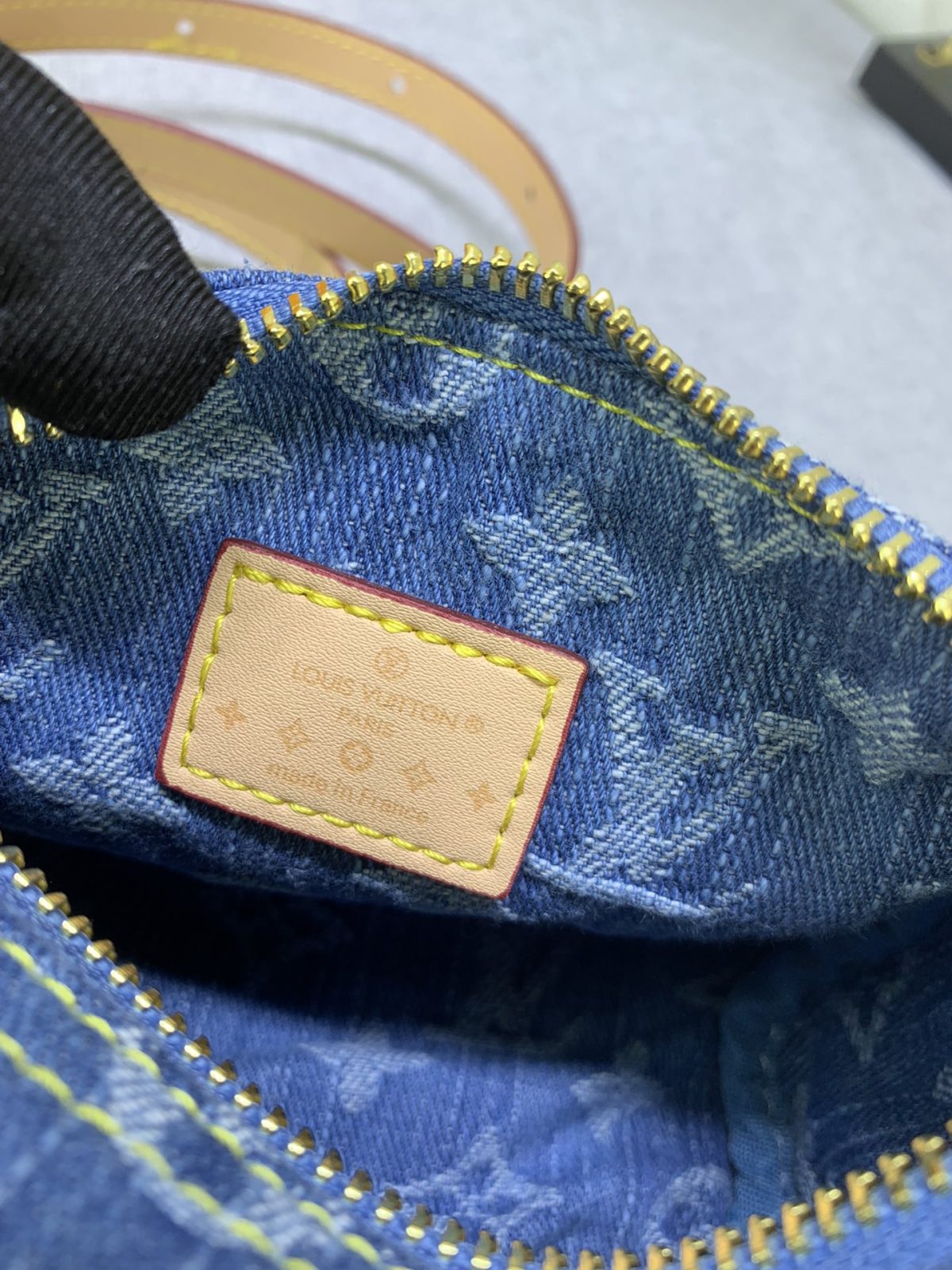 Louis Vuitton M82950 Nano Speedy Denim Cowboy Shoulder Bags Size 16*7*10cm - Image 8