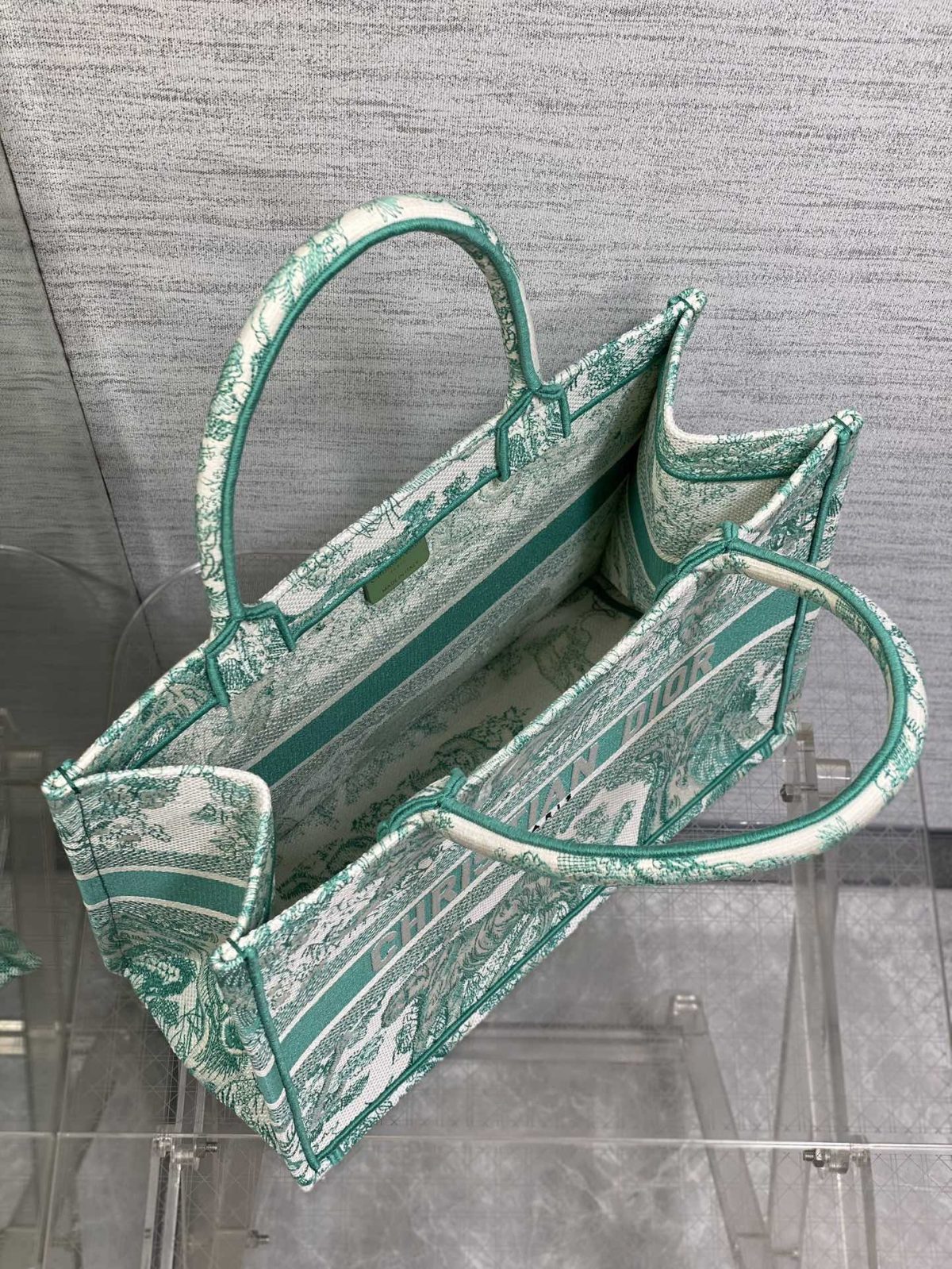 Dior Book Tote Handbags Size 36*18*28 - Image 9