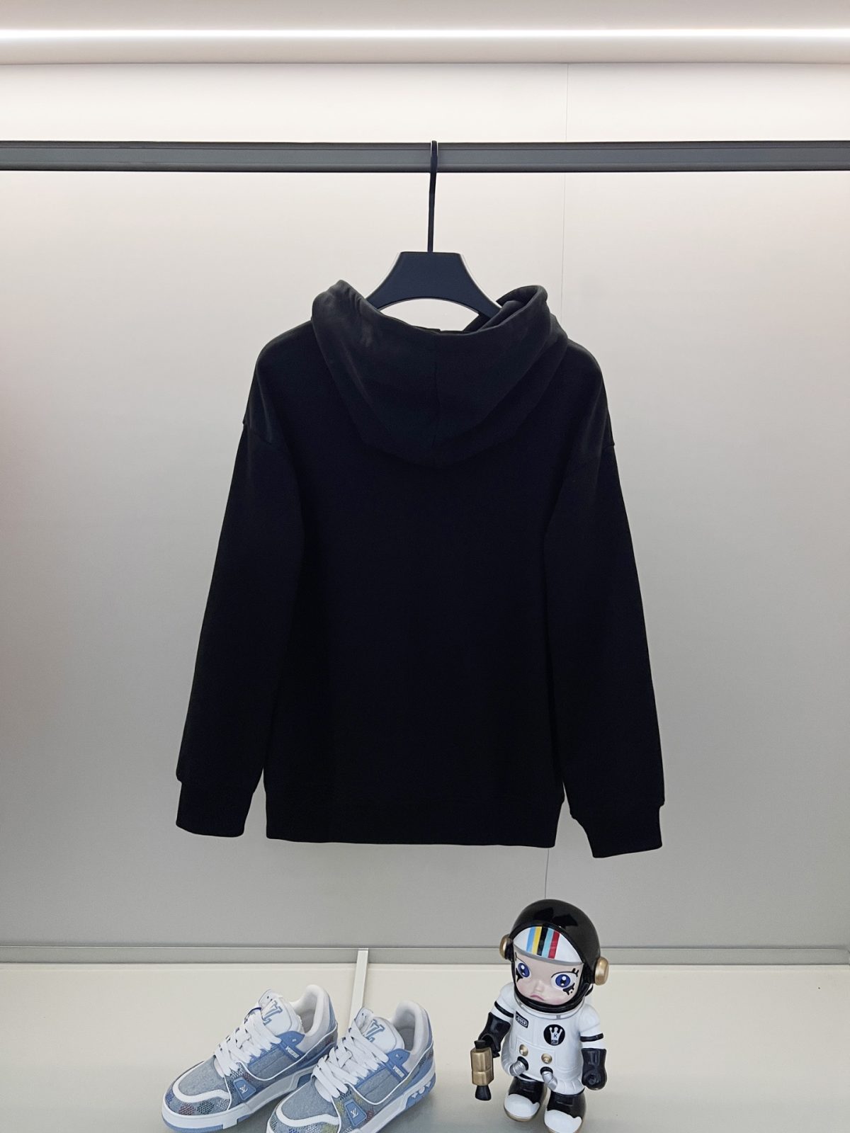 Burberry Unisex Sweatshirt Size S-XL - Image 4