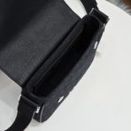 Dior Mens Shoulder Bags 23*18*6cm - Image 8