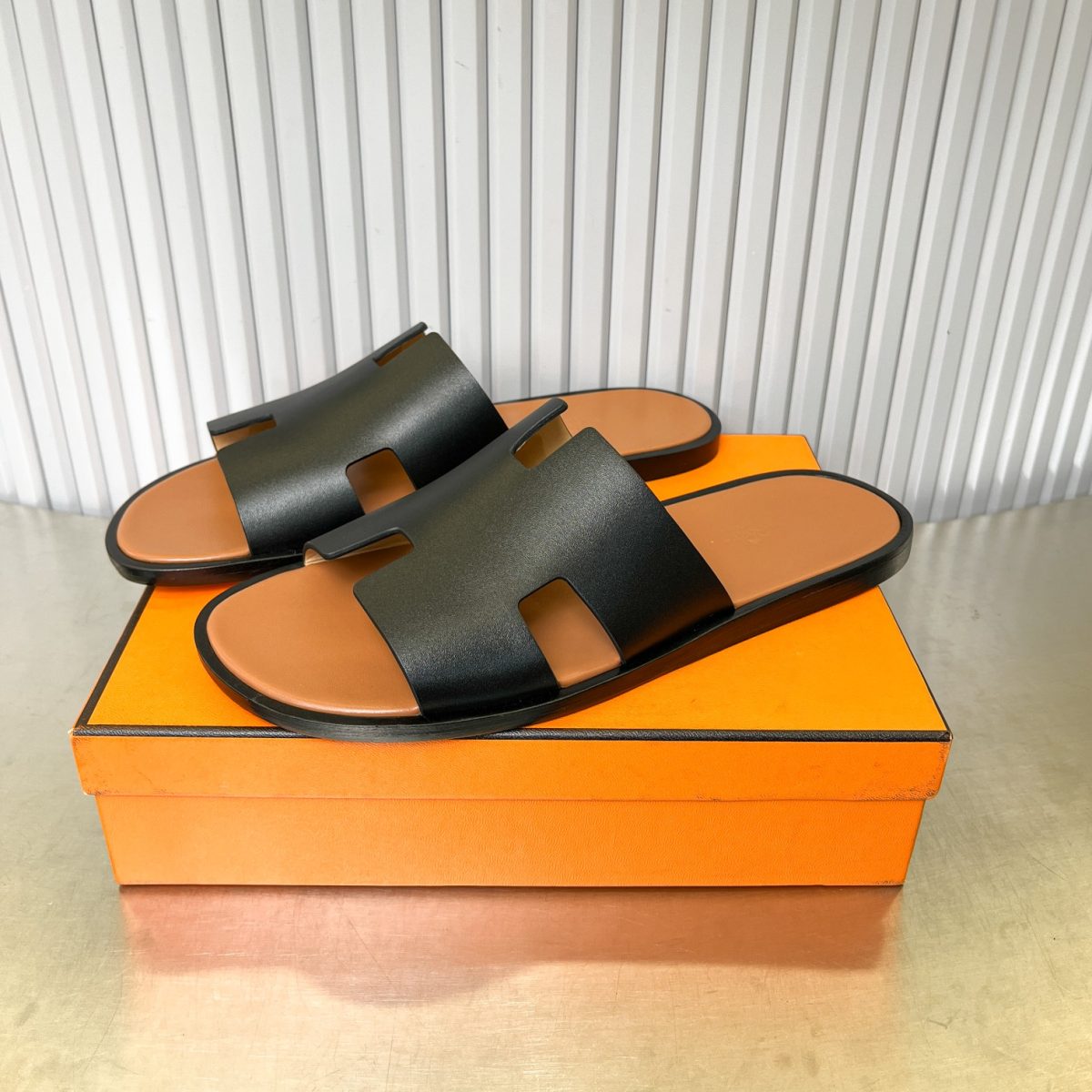 Hermes lzmir Sandals Size 40-45 - Image 1