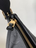 Louis Vuitton M46288 CarryAll Women Bags Size 29*24*12cm - Image 6