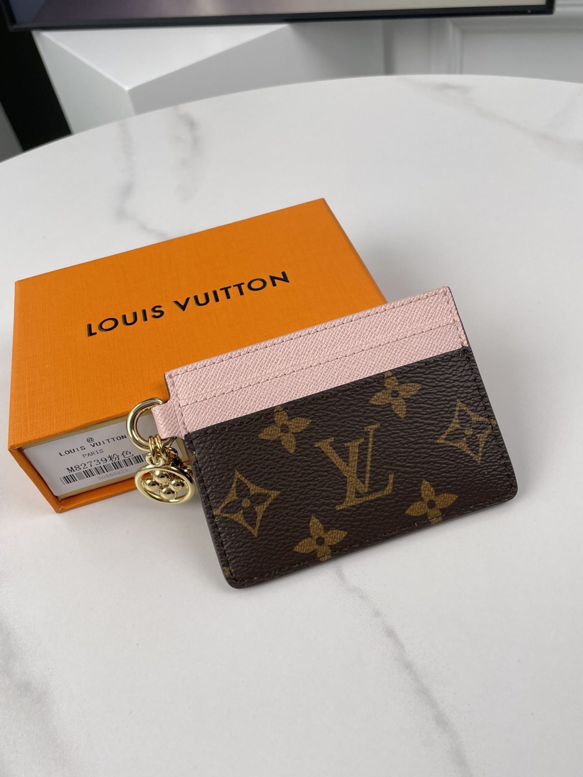 Louis Vuitton M28739 Charms Card Holder - Image 2