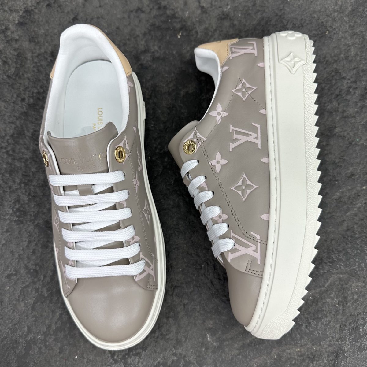 Louis Vuitton Time Out Sneaker Size 36-41 - Image 4